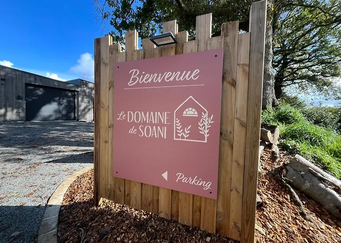 Le Domaine De Soani - Piscine Interieure, Jacuzzis & Sauna