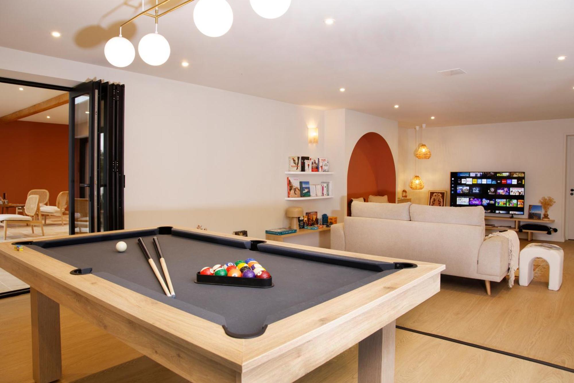 Le Domaine De Soani - Piscine Interieure, Jacuzzis & Sauna Apartment
