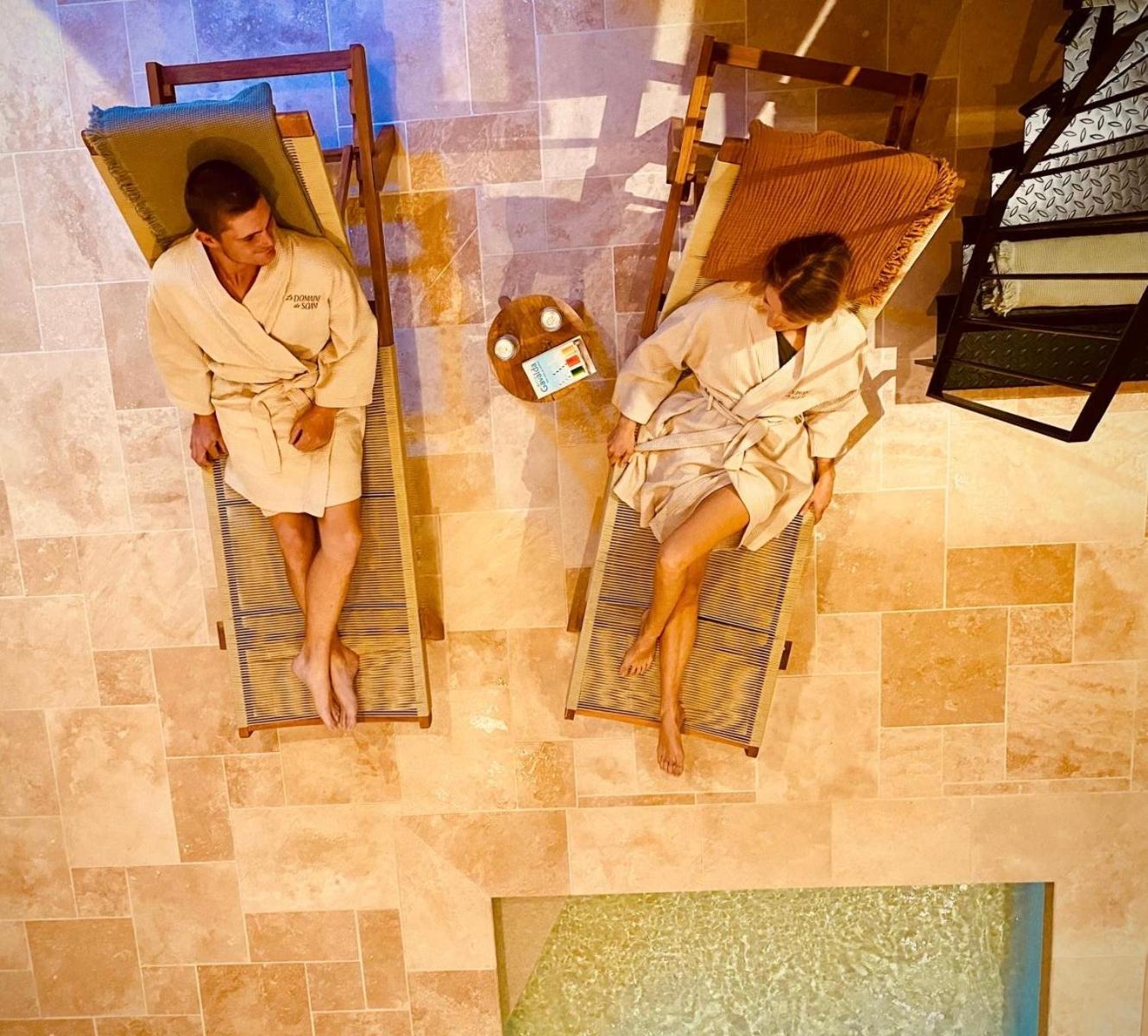Le Domaine De Soani - Piscine Interieure, Jacuzzis & Sauna Saint-Evarzec
